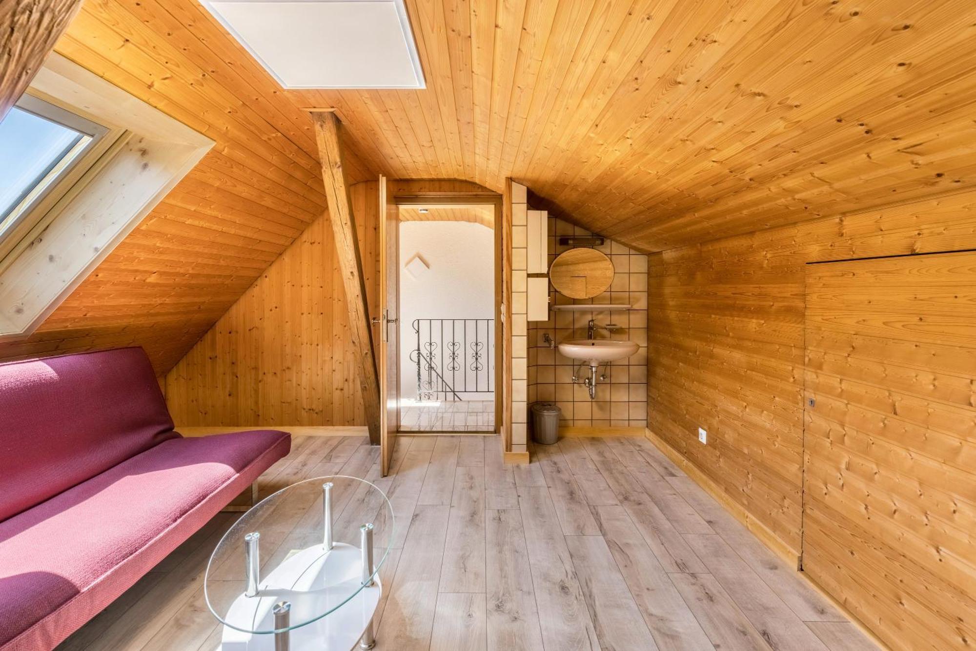 B463 Penthouse Lejlighed Albstadt Eksteriør billede